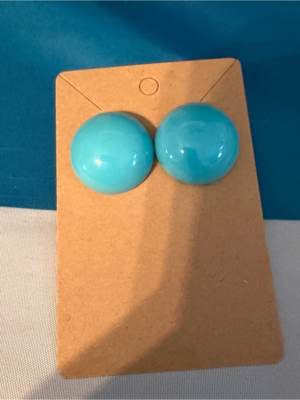 Retro Round Pierced Earrings — Red and Light Blue - Picture 2 of 3